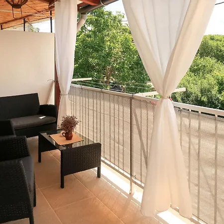 Margeta By Interhome * Lakmartin