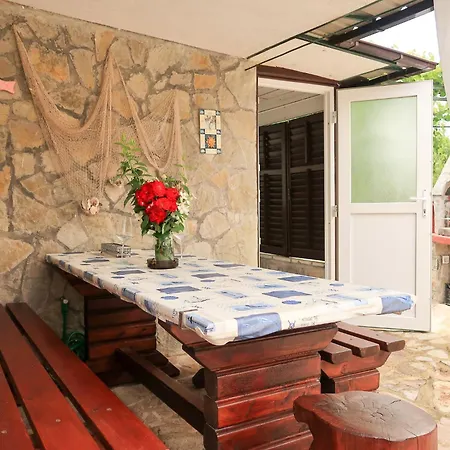 בית נופש Margeta By Interhome *